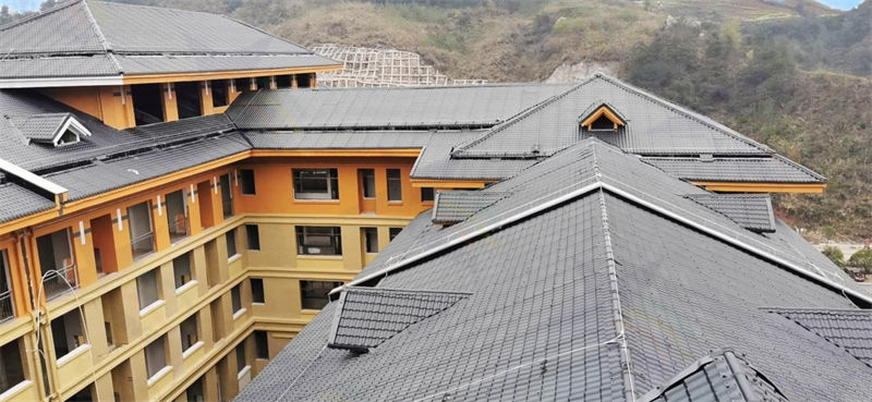 大连树脂瓦：解决屋面漏水的理想选择